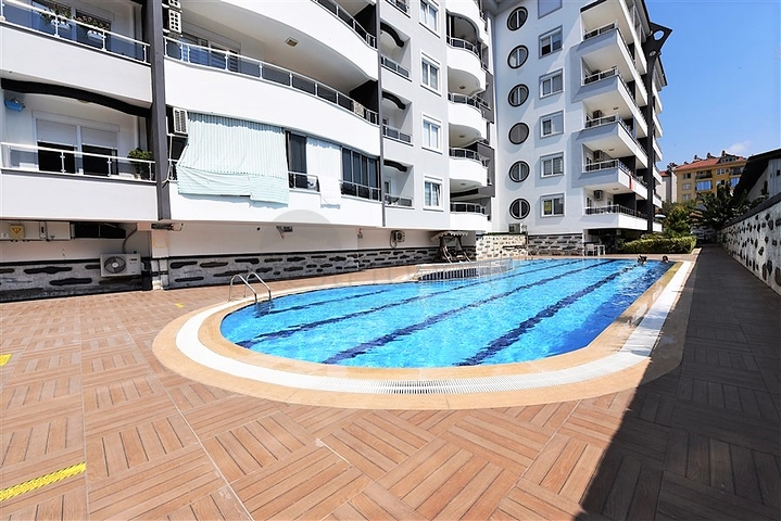 شقة غرفة وصالة - في منطقة مركزية - وضمن مجمع يضم كافة الخدمات - جيكجلي / الانيا 