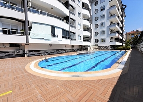 شقة غرفة وصالة - في منطقة مركزية - وضمن مجمع يضم كافة الخدمات - جيكجلي / الانيا 