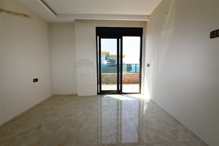 اطلالة بحر مباشرة - دوبلكس فاخرة 4 غرف وصالة - في مهموتلار / الانيا 