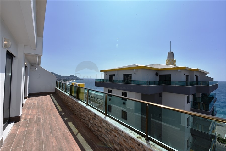 اطلالة بحر مباشرة - دوبلكس فاخرة 4 غرف وصالة - في مهموتلار / الانيا 