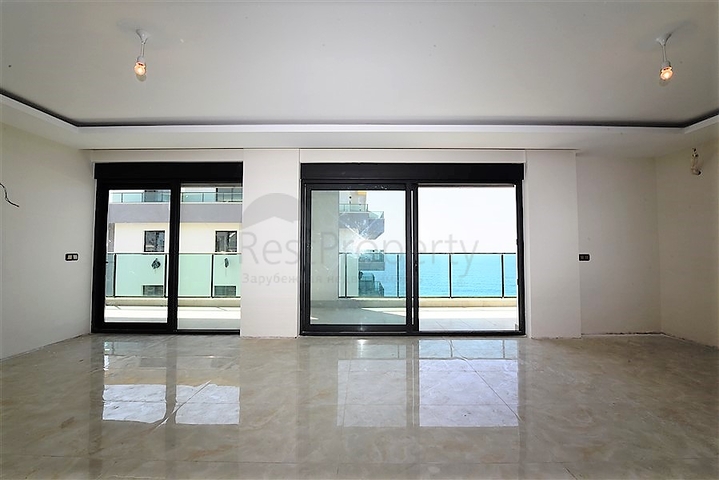 اطلالة بحر مباشرة - دوبلكس فاخرة 4 غرف وصالة - في مهموتلار / الانيا 