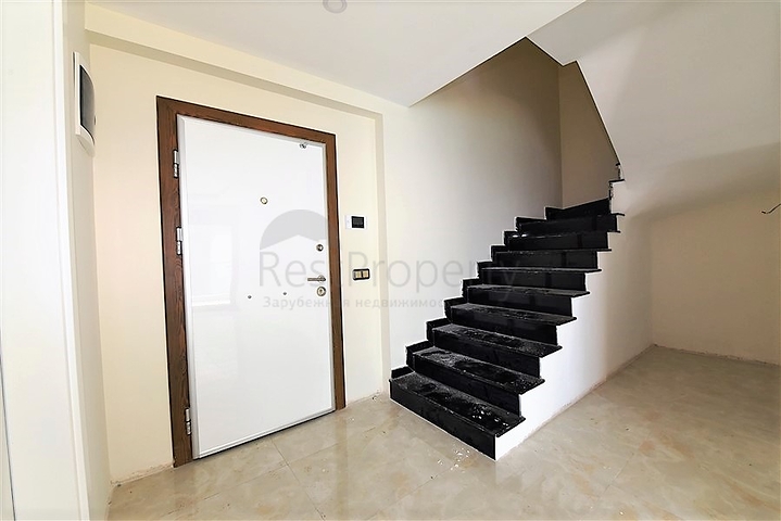 اطلالة بحر مباشرة - دوبلكس فاخرة 4 غرف وصالة - في مهموتلار / الانيا 