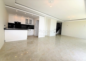 اطلالة بحر مباشرة - دوبلكس فاخرة 4 غرف وصالة - في مهموتلار / الانيا 