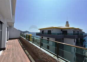 اطلالة بحر مباشرة - دوبلكس فاخرة 4 غرف وصالة - في مهموتلار / الانيا 