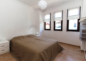 شقة قريبة من المركز والبحر- مؤثثة - في منطقة اوبا / الانيا 