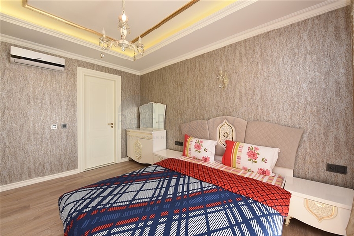 اطلالة بحر - مجمع فاخر - شقة غرفتين وصالة - في مركز المدينة / الانيا