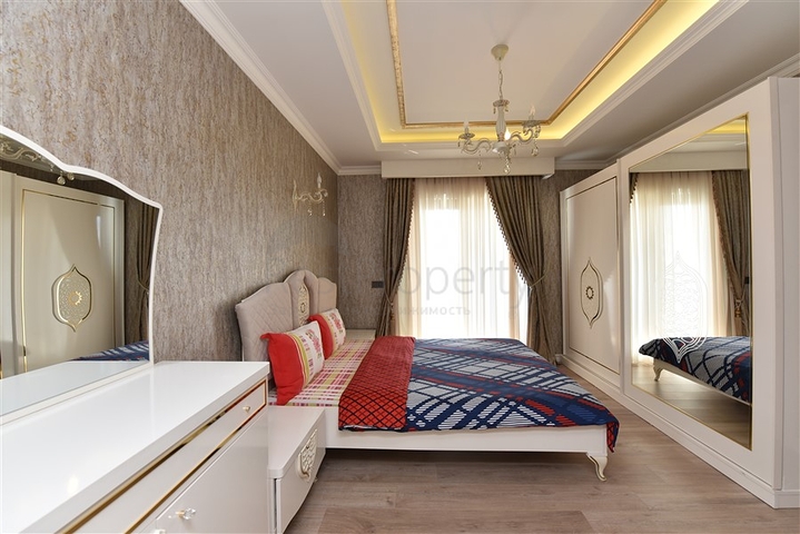 اطلالة بحر - مجمع فاخر - شقة غرفتين وصالة - في مركز المدينة / الانيا