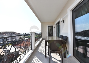 اطلالة بحر - مجمع فاخر - شقة غرفتين وصالة - في مركز المدينة / الانيا