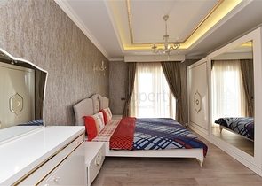 اطلالة بحر - مجمع فاخر - شقة غرفتين وصالة - في مركز المدينة / الانيا