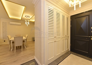 اطلالة بحر - مجمع فاخر - شقة غرفتين وصالة - في مركز المدينة / الانيا