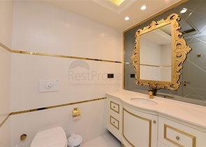 اطلالة بحر - مجمع فاخر - شقة غرفتين وصالة - في مركز المدينة / الانيا