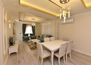 اطلالة بحر - مجمع فاخر - شقة غرفتين وصالة - في مركز المدينة / الانيا