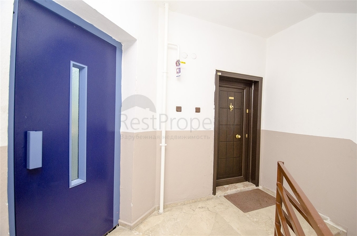 شقة واسعة 3 + 1 مع أثاث في كونيالتي أنطاليا