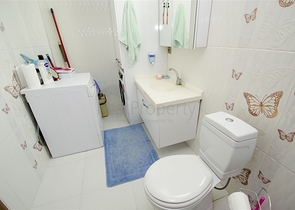 شقة واسعة 3 + 1 مع أثاث في كونيالتي أنطاليا