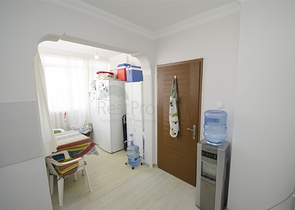 شقة واسعة 3 + 1 مع أثاث في كونيالتي أنطاليا