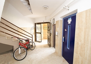 شقة واسعة 3 + 1 مع أثاث في كونيالتي أنطاليا