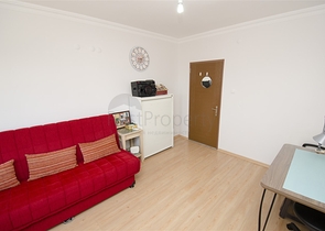 شقة واسعة 3 + 1 مع أثاث في كونيالتي أنطاليا