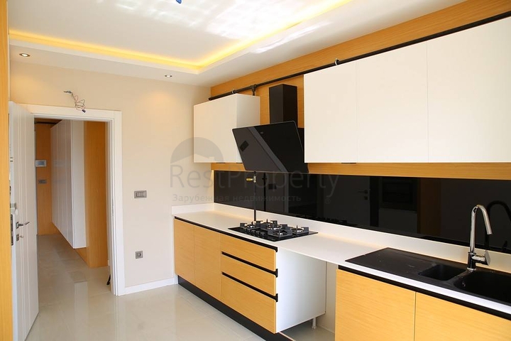 بنتهاوس واسع 4 + 1 في اونجالي كونيالتي