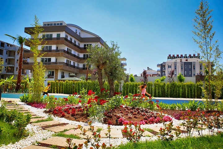 بنتهاوس واسع 4 + 1 في اونجالي كونيالتي