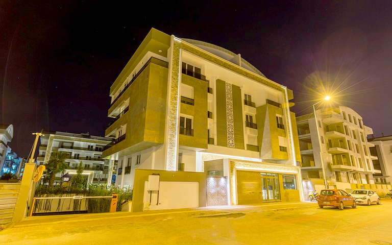 بنتهاوس واسع 4 + 1 في اونجالي كونيالتي