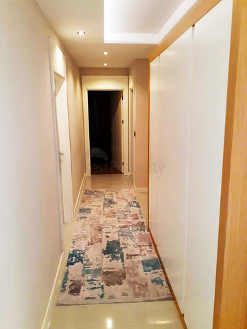 بنتهاوس واسع 4 + 1 في اونجالي كونيالتي