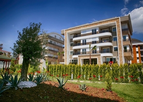 بنتهاوس واسع 4 + 1 في اونجالي كونيالتي