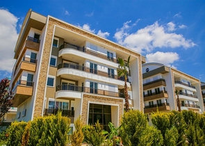 بنتهاوس واسع 4 + 1 في اونجالي كونيالتي