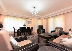 شقة غرفتين وصالة مفروشة - في منطقة اوبا المركزية 