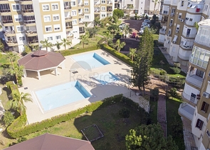 شقة 1 + 1 مع أثاث 5 دقائق من البحر في أنطاليا