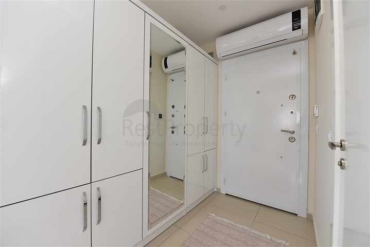 مع تراس واسع - دوبلكس مؤثثة - تصميم 3 غرف وصالة - ضمن مجمع سكني / كاستل / الانيا 