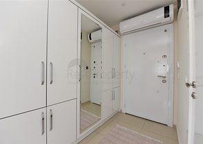 مع تراس واسع - دوبلكس مؤثثة - تصميم 3 غرف وصالة - ضمن مجمع سكني / كاستل / الانيا 