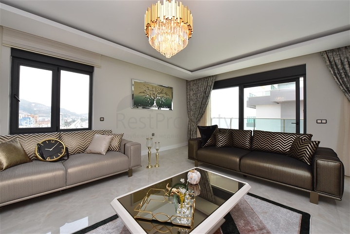 دوبلكس باطلالة بحرية مباشرة - 4 غرف وصالة - ضمن مجمع سكني - في مهموتلار / الانيا 