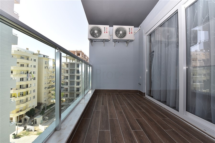 شقة مفروشة 1 + 1 في مجمع جديد 