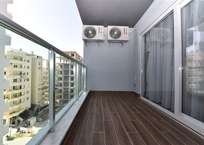 شقة مفروشة 1 + 1 في مجمع جديد 