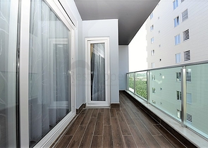 شقة مفروشة 1 + 1 في مجمع جديد 