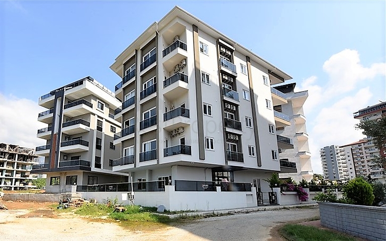 شقة جديدة وبسعر مناسب - غرفة وصالة مفروشة - في مهموتلار / الانيا 