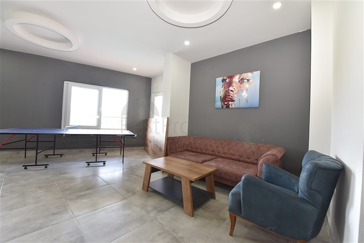 شقة جديدة وبسعر مناسب - غرفة وصالة مفروشة - في مهموتلار / الانيا 