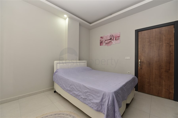 شقة جديدة وبسعر مناسب - غرفة وصالة مفروشة - في مهموتلار / الانيا 