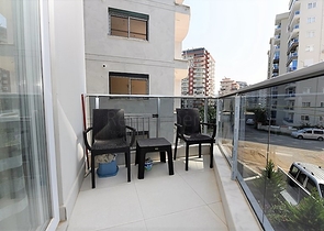 شقة جديدة وبسعر مناسب - غرفة وصالة مفروشة - في مهموتلار / الانيا 