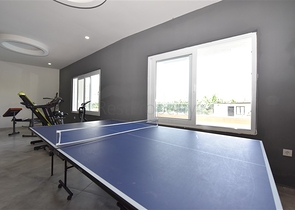 شقة جديدة وبسعر مناسب - غرفة وصالة مفروشة - في مهموتلار / الانيا 