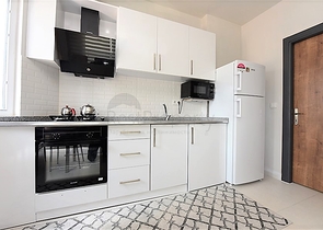 شقة جديدة وبسعر مناسب - غرفة وصالة مفروشة - في مهموتلار / الانيا 