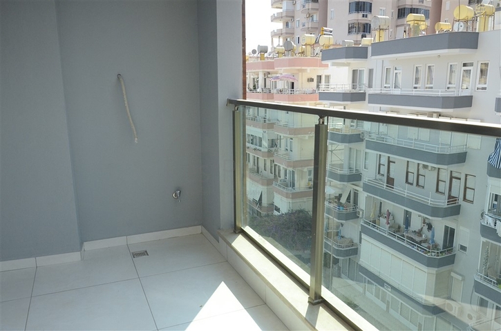 شقة غرفة وصالة - ضمن مجمع حديث - يضم كافة الخدمات - في منطقة مهموتلار / الانيا 