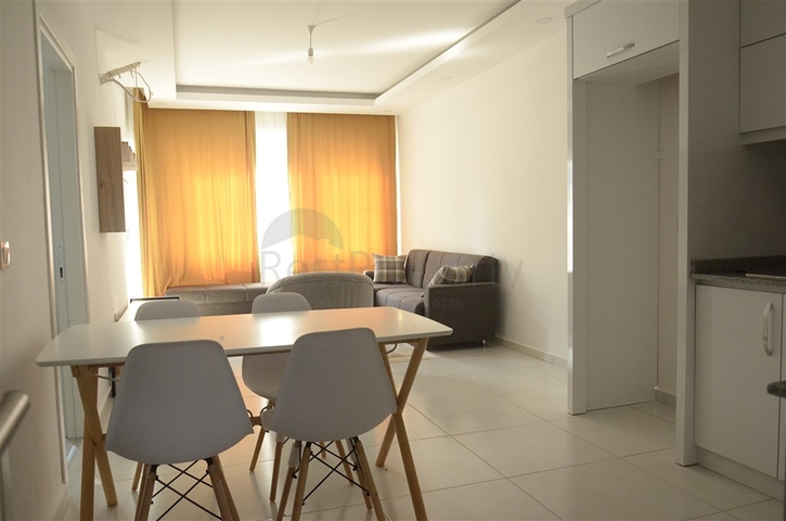 شقة غرفة وصالة - ضمن مجمع حديث - يضم كافة الخدمات - في منطقة مهموتلار / الانيا 