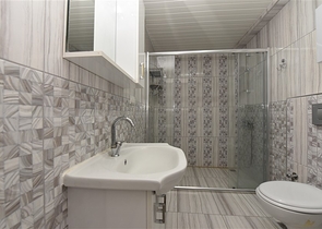 شقة مؤثثة - غرفة وصالة ضمن مجمع - مهموتلار / الانيا 