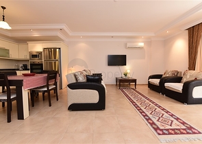 شقة نظيفة مريحة في وسط منطقة أوبا