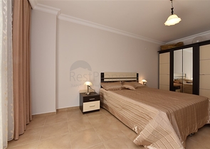 شقة نظيفة مريحة في وسط منطقة أوبا