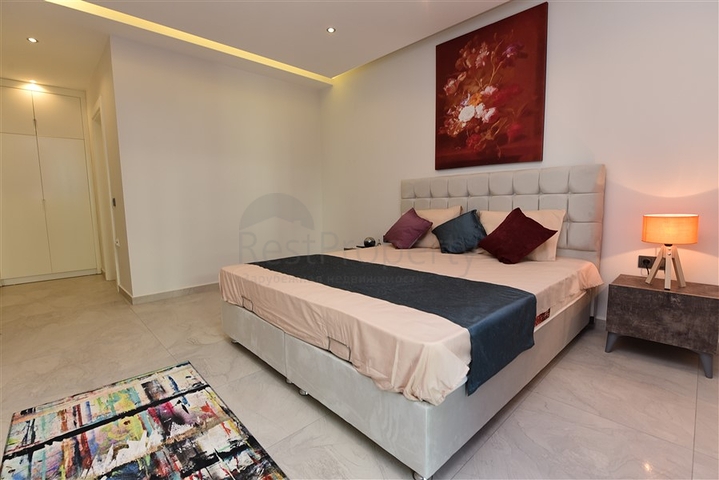 ضمن مجمع اول صف على البحر - شقة غرفتين وصالة - مفروشة - في كارجي جاك / الانيا 