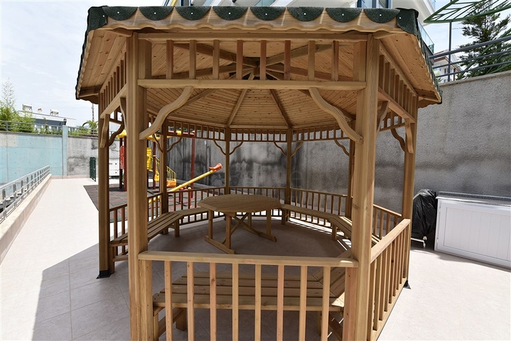 ضمن مجمع اول صف على البحر - شقة غرفتين وصالة - مفروشة - في كارجي جاك / الانيا 