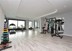 ضمن مجمع اول صف على البحر - شقة غرفتين وصالة - مفروشة - في كارجي جاك / الانيا 