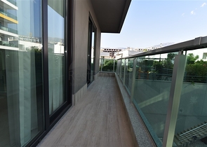 ضمن مجمع اول صف على البحر - شقة غرفتين وصالة - مفروشة - في كارجي جاك / الانيا 